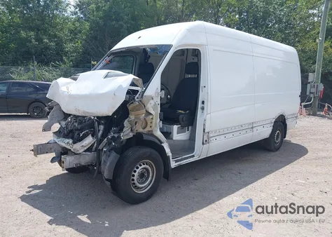 2017 Mercedes-Benz Sprinter 2500 High Roof V6 из США, поврежденный, VIN WD3PE8CD5HP521290